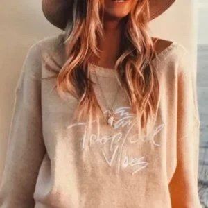 Beachy x Goldfish Embroidered Tropical Vibes Ribbed Knit Sweater Size Small